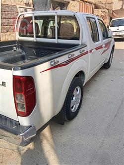 نيسان نافارا